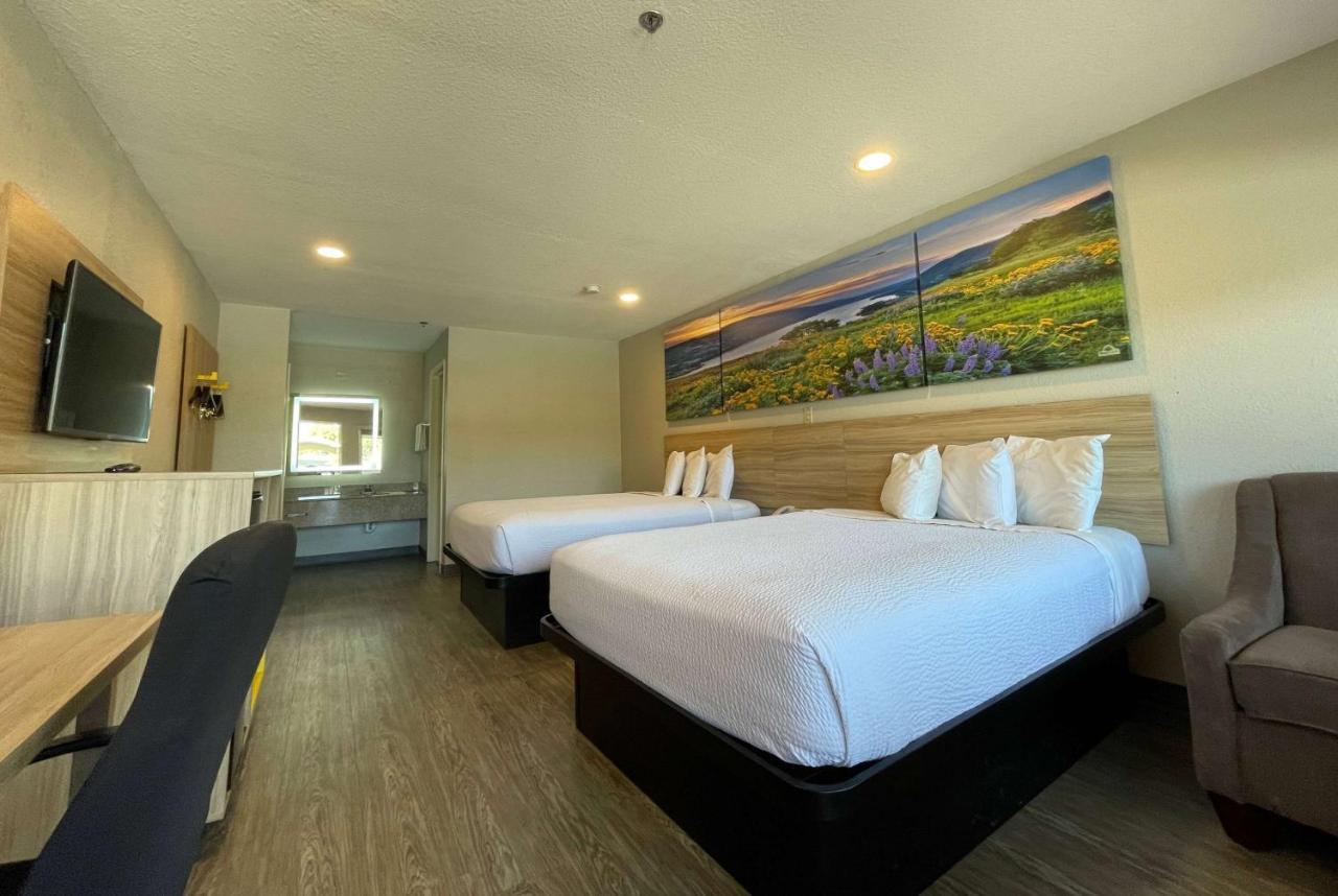Days Inn By Wyndham Near Seaworld San Antonio Ngoại thất bức ảnh
