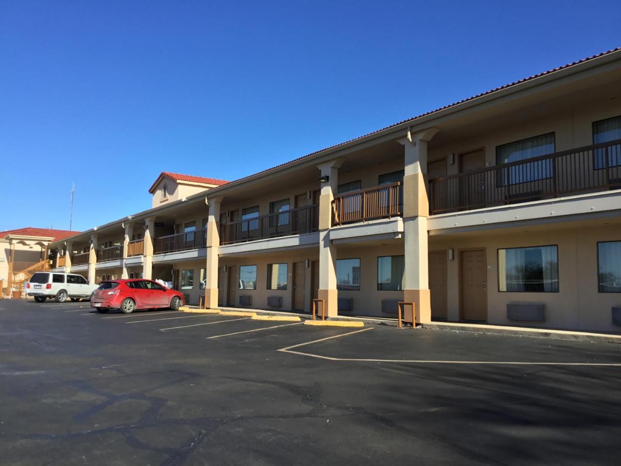 Days Inn By Wyndham Near Seaworld San Antonio Ngoại thất bức ảnh